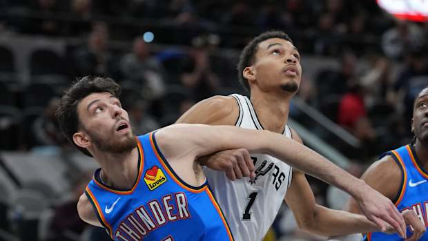 Chet Holmgren, Victor Wembanyama, San Antonio Spurs